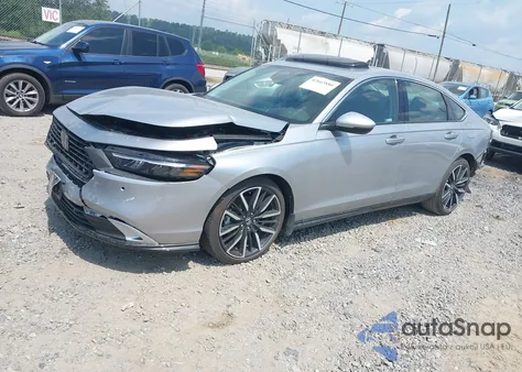 2024 Honda Accord Hybrid Touring из США, поврежденный, VIN 1HGCY2F80RA050307